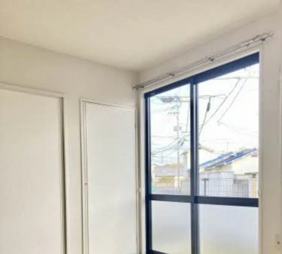 オークス 参番館