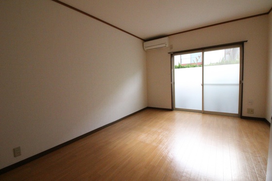 グリーンパレス京山B棟