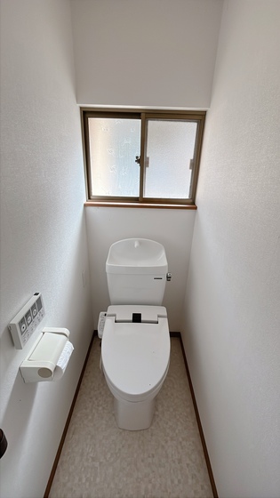 大安寺東町貸家