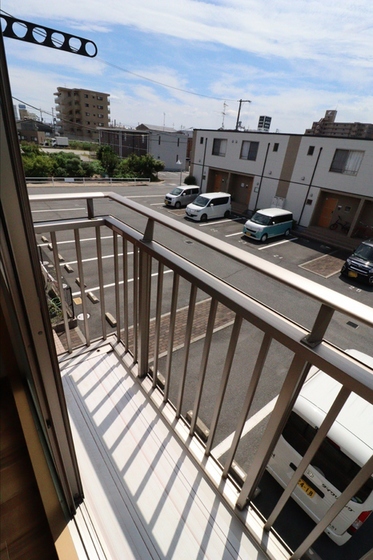 リースランド西市 C棟