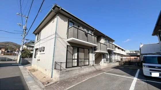 アベニュー B棟