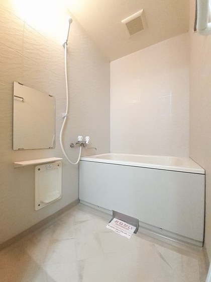 グリンピア古都B