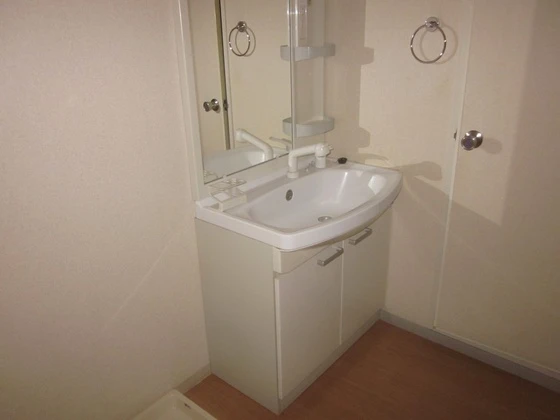 グローリーハウス的場C