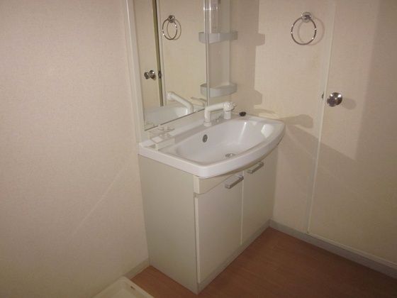 グローリーハウス的場C