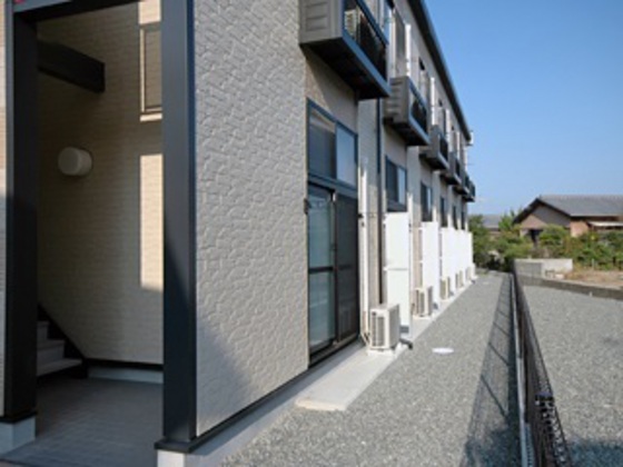 レオパレス西大寺南