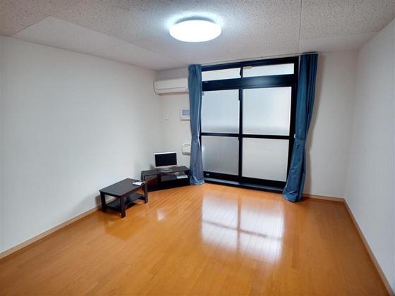 レオパレスグランドール早島