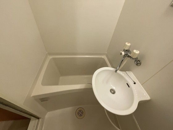 レオパレスクレールアヴェニール