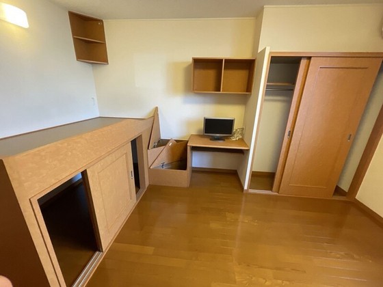 レオパレスクレールアヴェニール