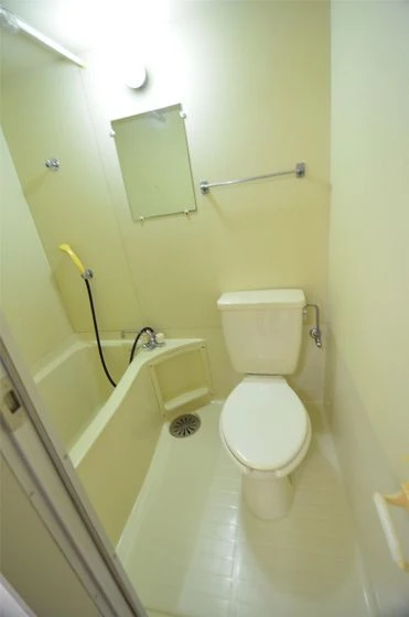 ホワイトメゾン津島C