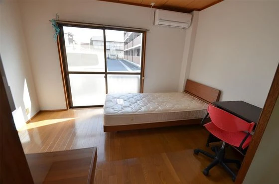 ホワイトメゾン津島C