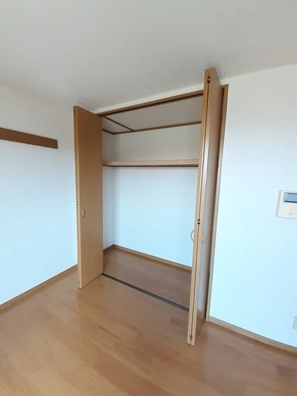 ミレニアムハイツ