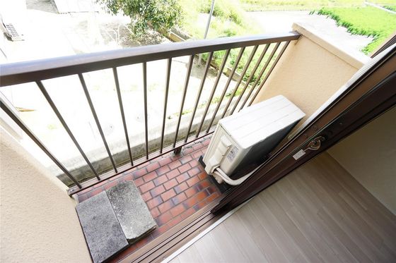 シャトルタカノ