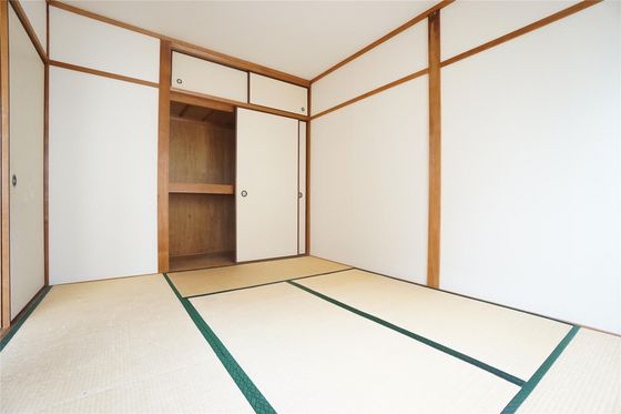 シャトルタカノ