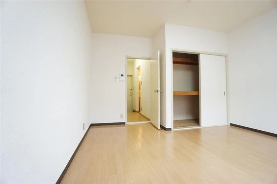 フィオーレ上東 II