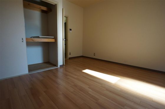 フィオーレ上東 II