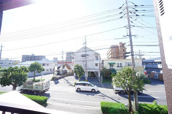 メゾンプラスワン