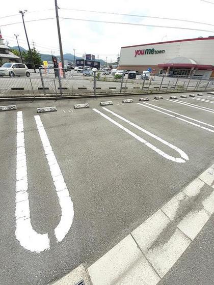 アルモニ-・ウメカ