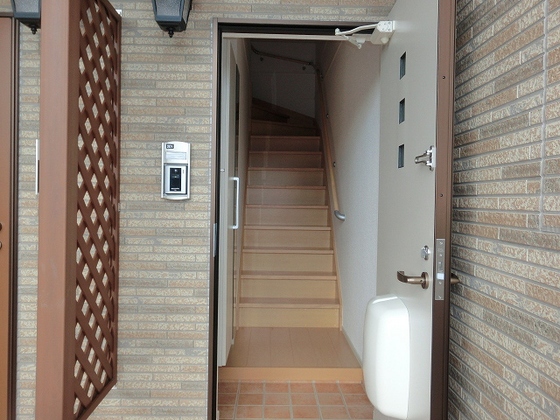 アルモニ-・ウメカ