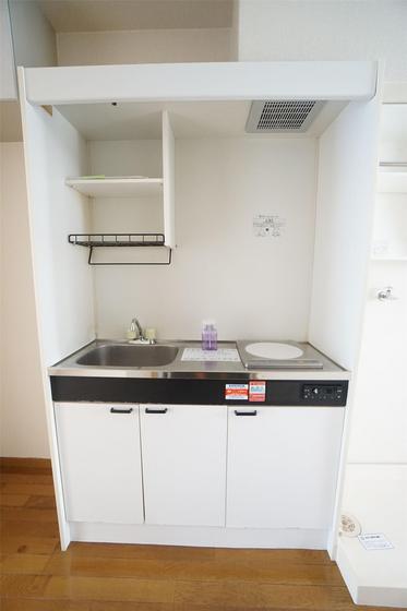 ツインコーポラスB