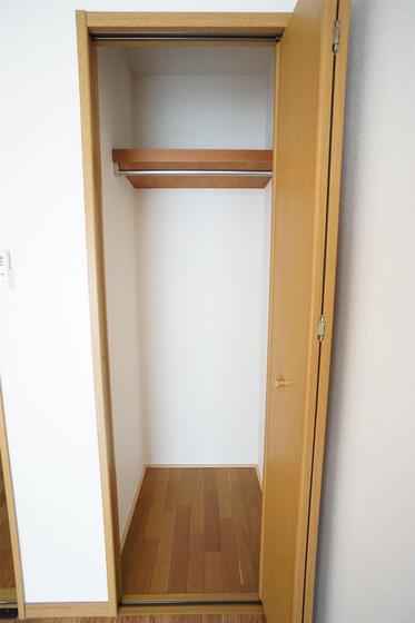 ツインコーポラスB