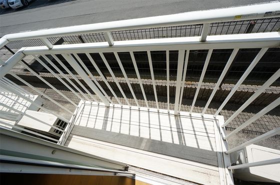 ツインコーポラスB