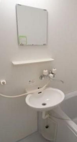 ツインコーポラスB