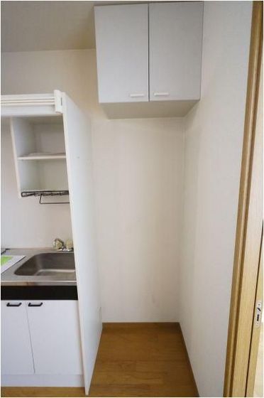 ツインコーポラスB