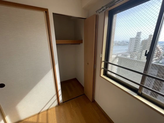 フェリシア西広島駅前