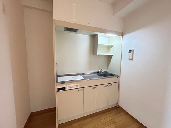 フェリシア西広島駅前