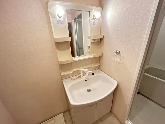 フェリシア西広島駅前