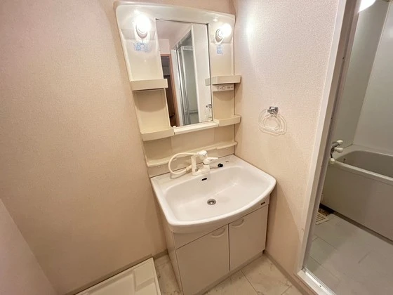 フェリシア西広島駅前