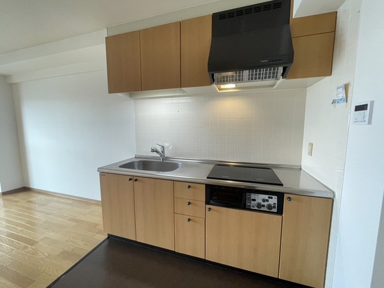 フェリシア西広島駅前