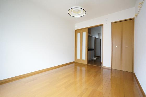 ツインコーポラスA