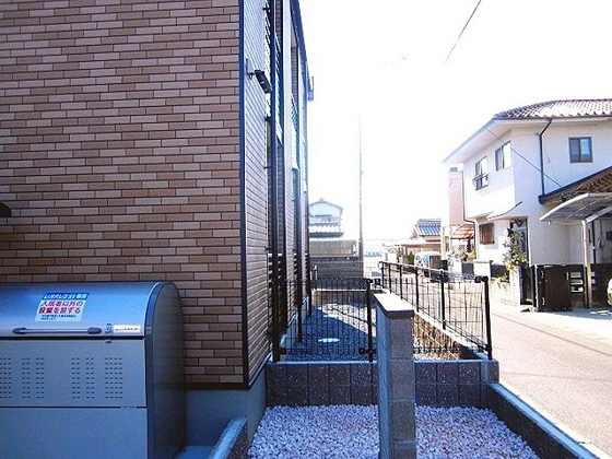 レオネクストアイリス倉富