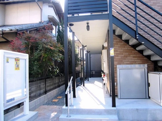 レオネクストアイリス倉富