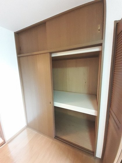 ファミール・ビラA