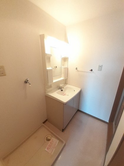 ファミール・ビラA