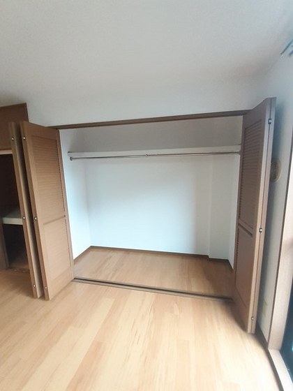 ファミール・ビラA