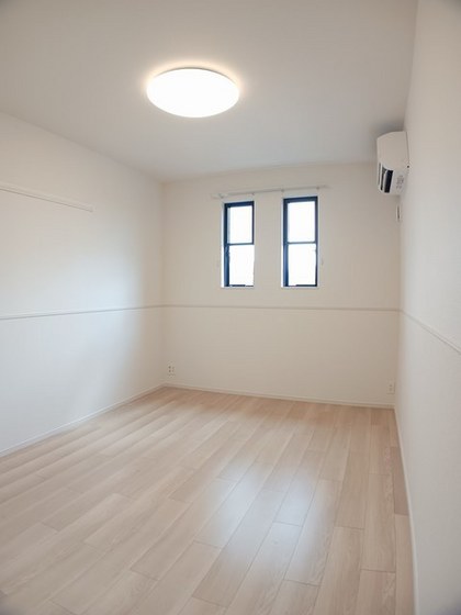 カーサ フェリーチェ B棟