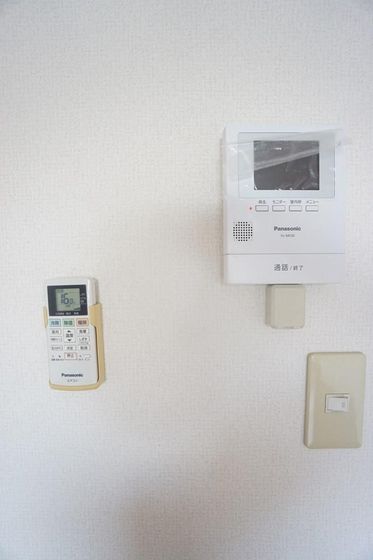 エスポワール千草 B