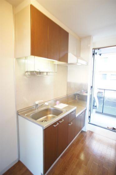 エスポワール千草 B