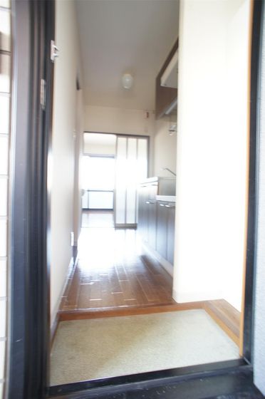 エスポワール千草 B