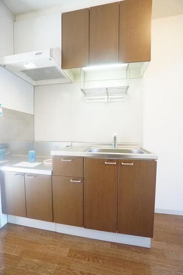 エスポワール千草 B