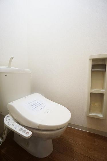 エスポワール千草 B