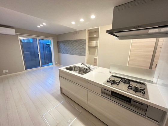 メゾン ナカムラ