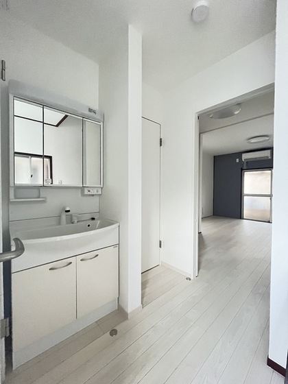 伊藤戸建借家 B棟 戸建