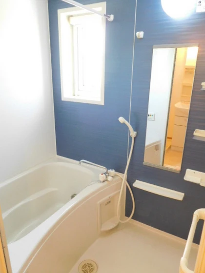 ブリーゼ イズミ A棟