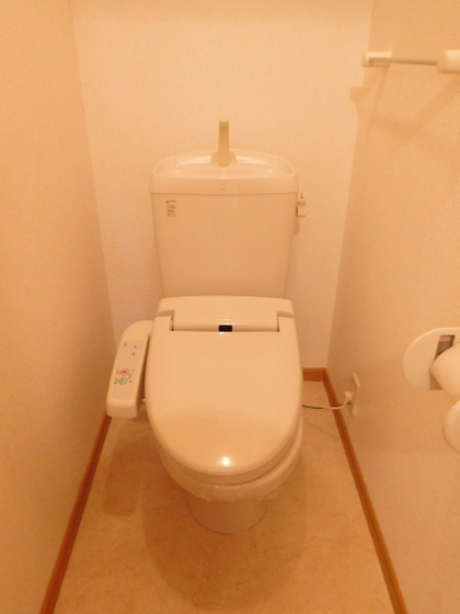 ブリーゼ イズミ A棟