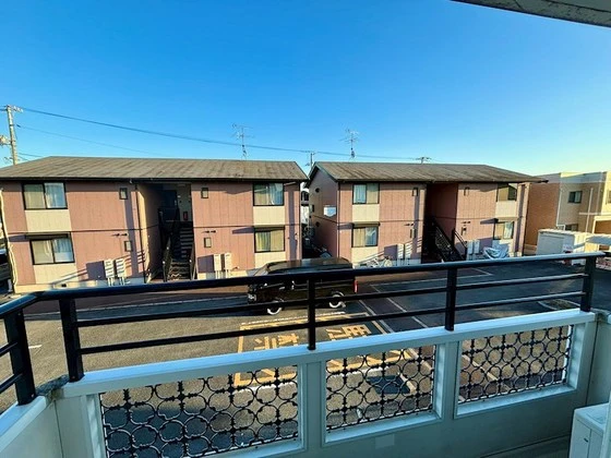 ファーム・ヴィレッジ B