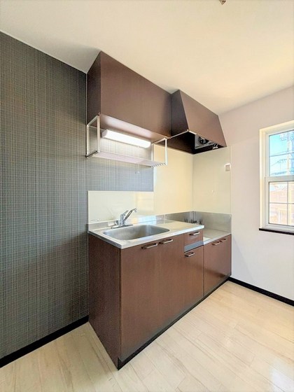 ファーム・ヴィレッジ B